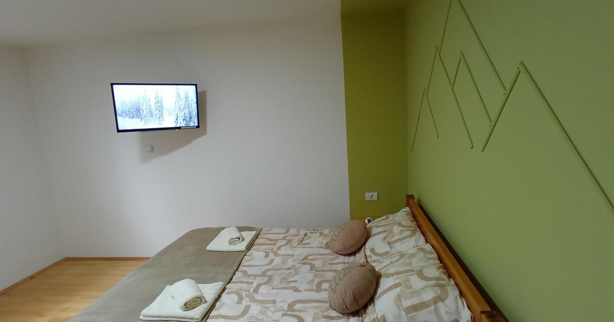 Kovacinalux Apartmani Pale Kamer foto